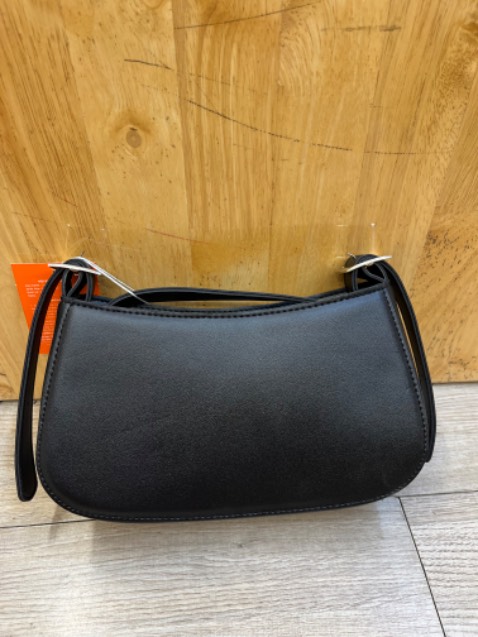 Phải nói 2 từ tuyệt vời nha mấy bà ơii xinh lắm form chuẩn đẹp hk chịu nổi thử đi mấy bà🥰🥰