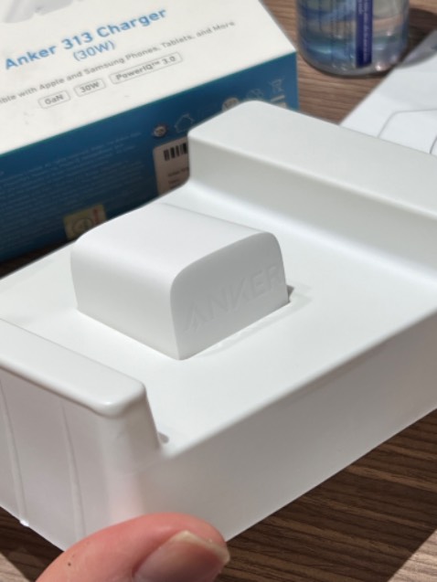 Sạc nhanh, tương thích iPad, iPhone. Sạc nhanh hơn củ của Apple. Sạc nhanh, tương thích iPad, iPhone. Sạc nhanh hơn củ của Apple.