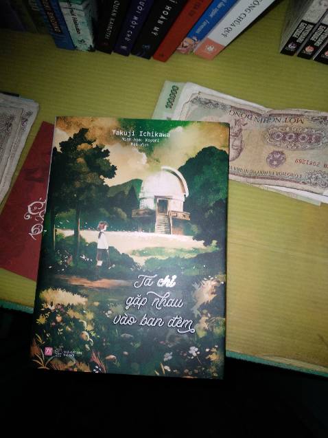 Sách có bookcard đóng gói kỹ hơn mấy lần trước, giao trước hẹn luôn tôi rất thích