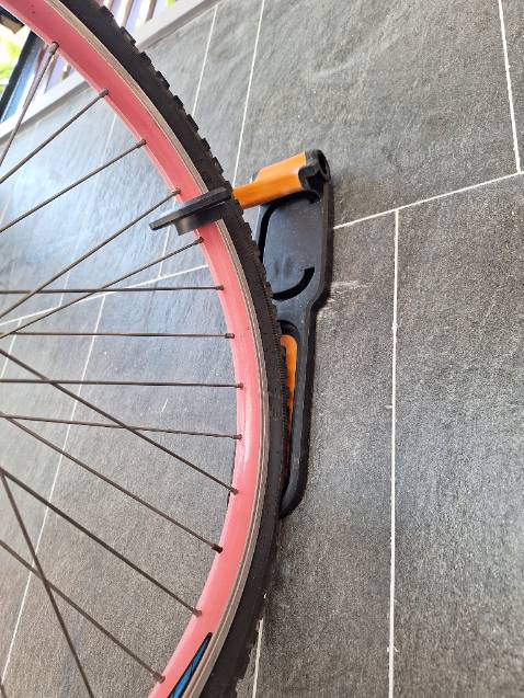 Treo được vài hôm đã hư. Sản phẩm quá tệ