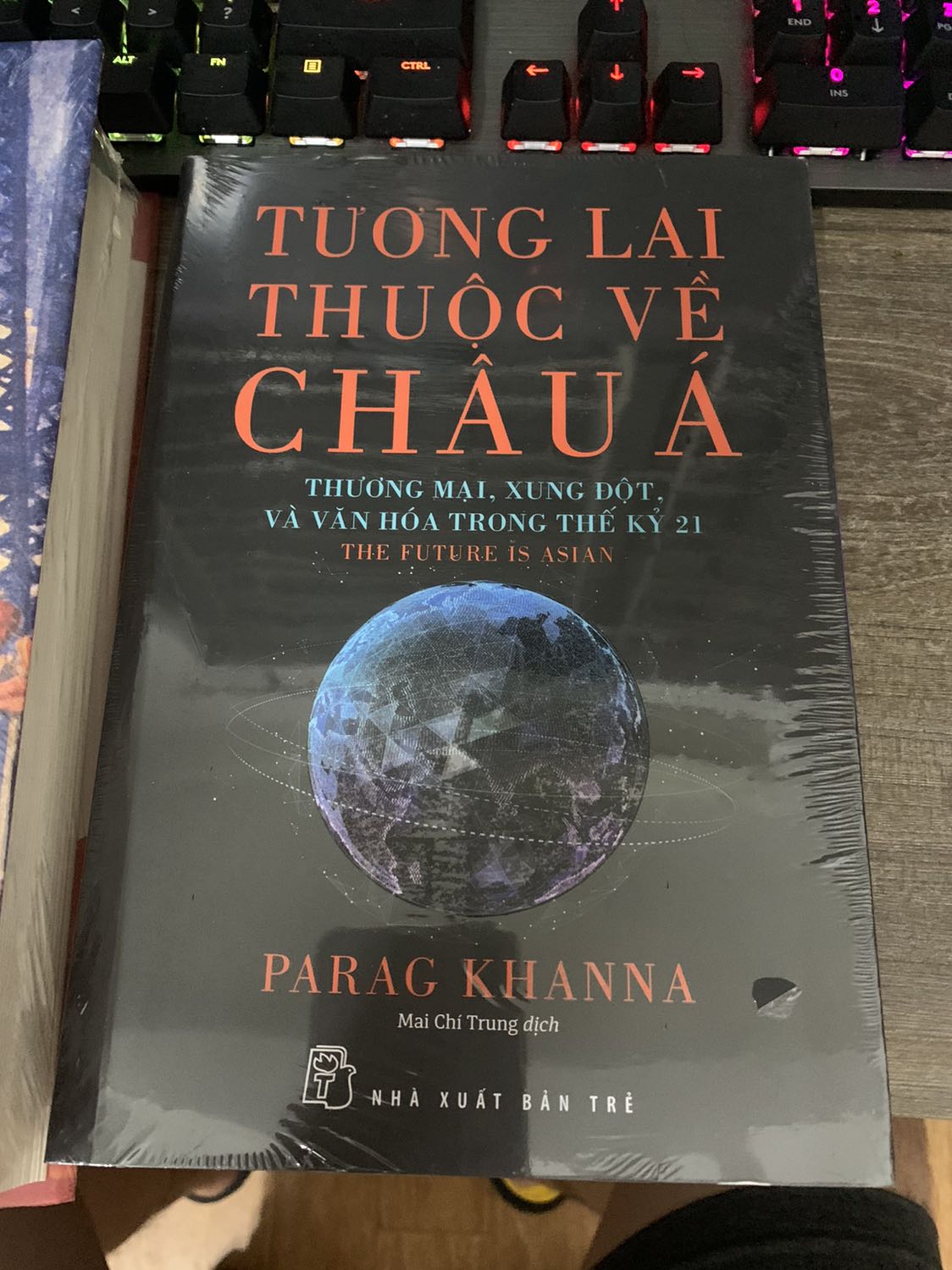 Giao hàng nhanh , sách nguyên seal … sản phẩm của Tiki luôn chất lượng .