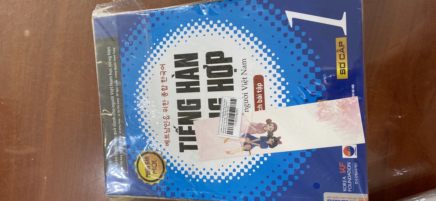 Giao hàng khá nhanh, sách đẹp, chữ màu in rõ ràng, chưa xem nên chưa biết nội dung thế nào