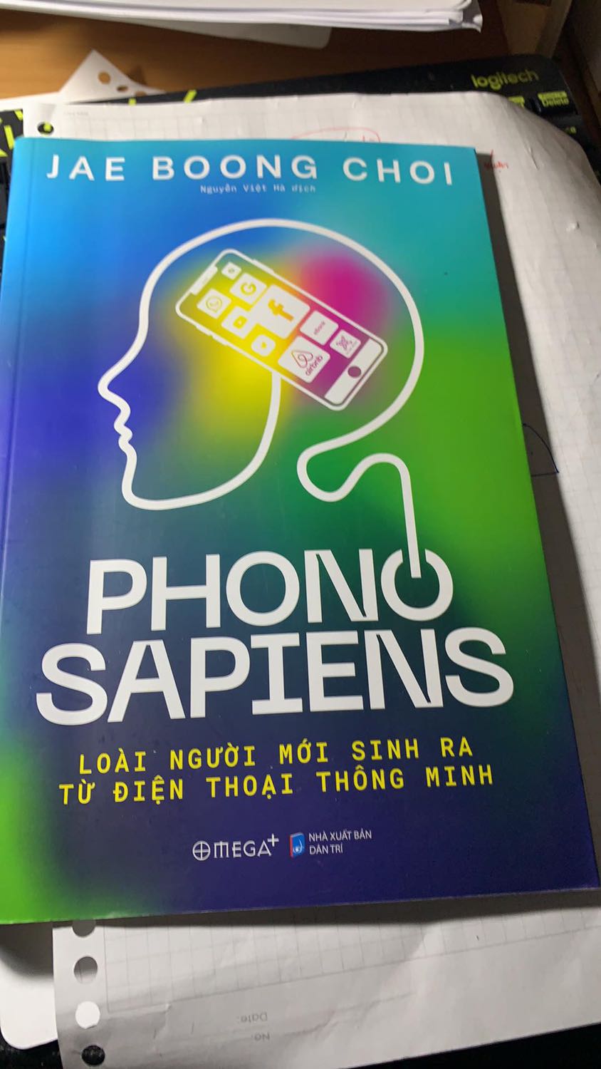 Sách gì đây ko biết, hy vọng Shop kiểm tra kỹ hơn trước khi giao tới khách hàng 😞