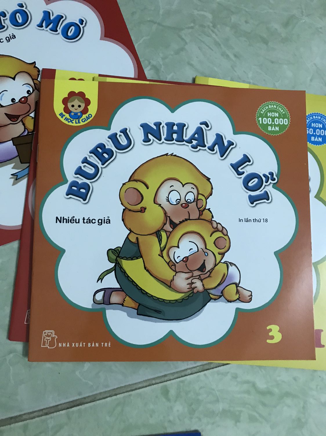 sách của tiki thì ok rồi, thích hợp cho các bé nhỏ, giao hàng nhanh, đóng gói cẩn thận, nên mua nhé!