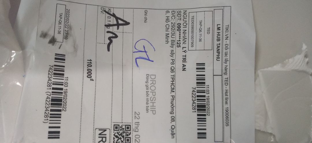 lấy hàng lôn rồi ko vừa đổi lại dùm lấy ko đúng ipad 4 rồi shop ơi