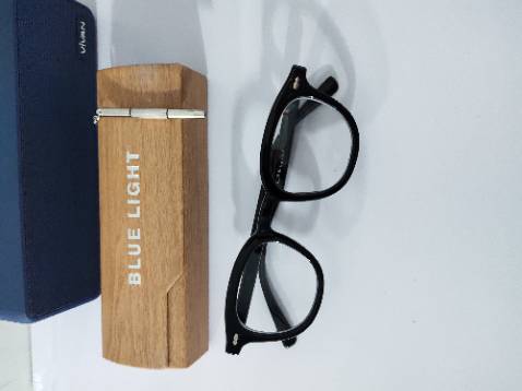 Mắt kính ok, đúng mẫu