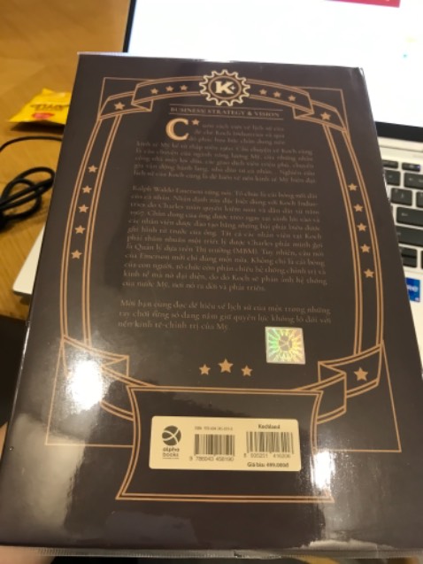 Tiki giao sách rất nhanh trong ngày đặt hàng dù trời mưa, sách đóng gói cẩn thận, bọc BookCare đảm bảo chất lượng!