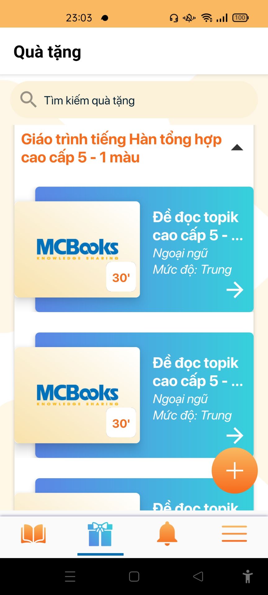 Đã nhận được hàng. Bookcare dễ thương. Sách chính hãng, quét được mã bar code và quà tặng.