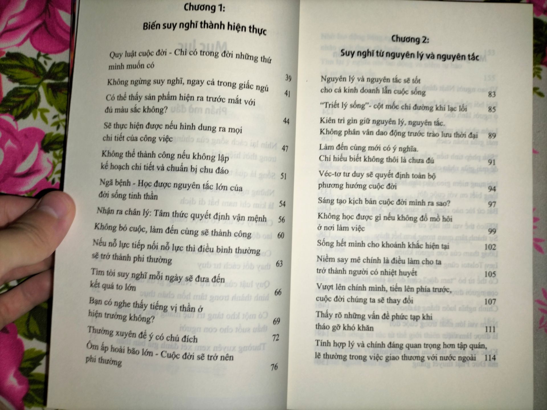 Sách đẹp, chất giấy tốt, nội dung mang đầy thông điệp tích cực, đánh giá cao dịch vụ bao sách của Tiki, shipper lịch sự 💯💯💯