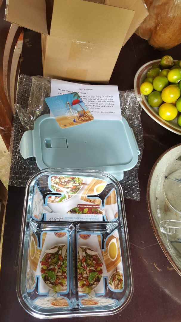 RẤT TUYỆT VỜI VÀ HÀI LÒNG 100%

Mình rất sợ order hàng thủy tinh. Vì mua online dễ bị *** mua phải hàng dỏm. Nhưng vừa nhận được hàng cảm thấy rất vui. Hàng rất đẹp, thủy tinh trong suốt, cầm rất chắc tay, đẹp từ hộp thủy tinh đến cả nắp cũng đẹp. đóng gói RẤT KỸ LƯỠNG!!! Rất có tâm!! Cảm ơn shop đã kinh doanh rất uy tín và rất có tâm như vậy!! lại có quà nho nhỏ và lời nhắn nữa. Từ nay sẽ ủng hộ shop lâu dài. anh chị em nào phân vân thì cứ mua mạnh dạn nhé. mình đã nhận được hộp rất đẹp và rất tốt, nên phải vào viết đánh giá khen shop liền. Ủng hôk tinh thần cho shop!  Xin cảm ơn shop!