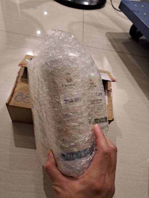 Nước giặt này rất ok nhé mọi người dùng cho em bé rất ok luôn 
shop tư vấn nhiệt tình đóng gói cẩn thận giao hàng nhanh
 nói chung là xuất sắc