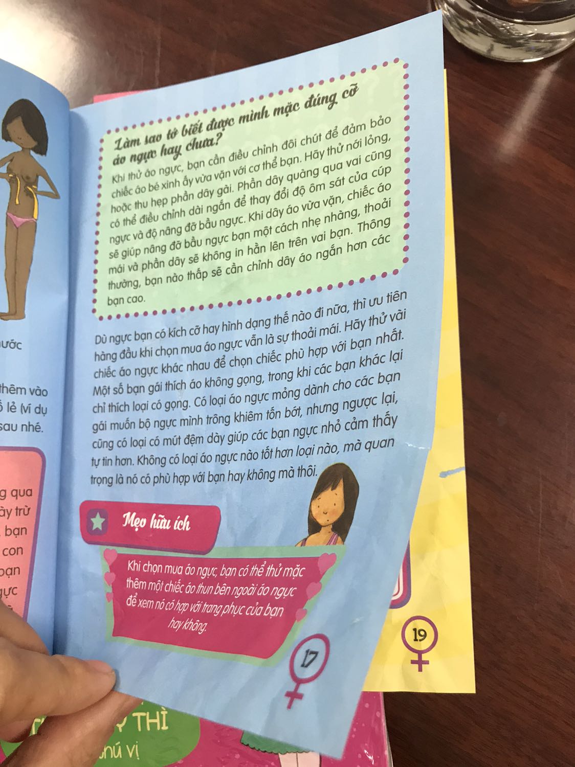 Sách bị nhàu,rách,không bọc kiến