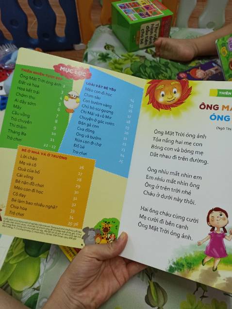 Thơ hay bé thích nghe mẹ đọc lắm