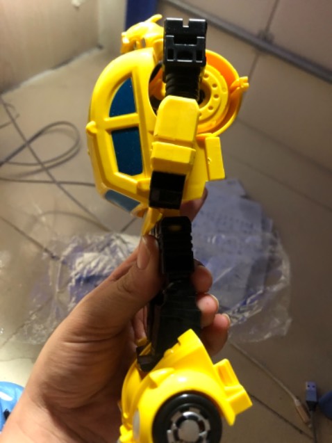 Sản phẩm đẹp. Giao hàng nhanh. Mỗi tội k có hướng dẫn nên ng k biết như m sẽ hơi khó. Còn con thì nhanh trí tự mò lắp đc hết. Tặng Con m thích lắm.