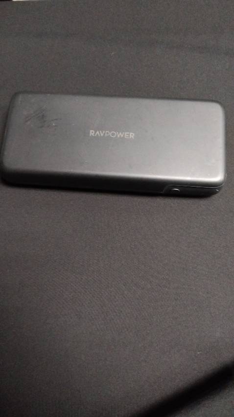 Sạc  20.000 nhưng  Sạc  điện thoại  5000 chỉ  được  2 lần  là  hết  sao  hàng  ko giống  chính  hãng  vậy