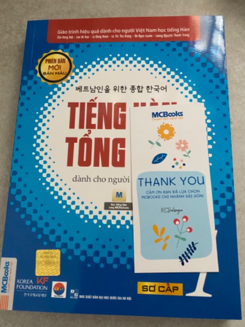 Đúng sách chính hãng, đóng gói chống sốc cẩn thận. Sách đến tay nguyên vẹn. Hài lòng Đúng sách chính hãng, đóng gói chống sốc cẩn thận. Sách đến tay nguyên vẹn. Hài lòng