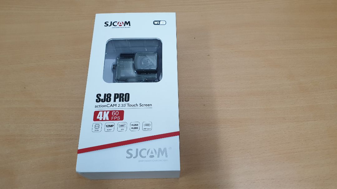 giao hàng nhanh, mình đặt ngày 9 thì 11 đã nhận được hàng, sản phẩm đóng gói kỹ càng, sản phẩm có phụ kiện kèm theo, mình mua với hình thức trả góp bằng thẻ sacombank, sản phẩm đúng miêu tả, cần thời gian trải nghiệm nữa là ok!
mình có quay lại quy trình giao nhận hàng, các bạn tham khảo và yên tâm khi giao dịch nha!
https://youtu.be/md7qO-icYCs , mình sẽ sử dụng 1 thời gian và phản hồi tiếp.