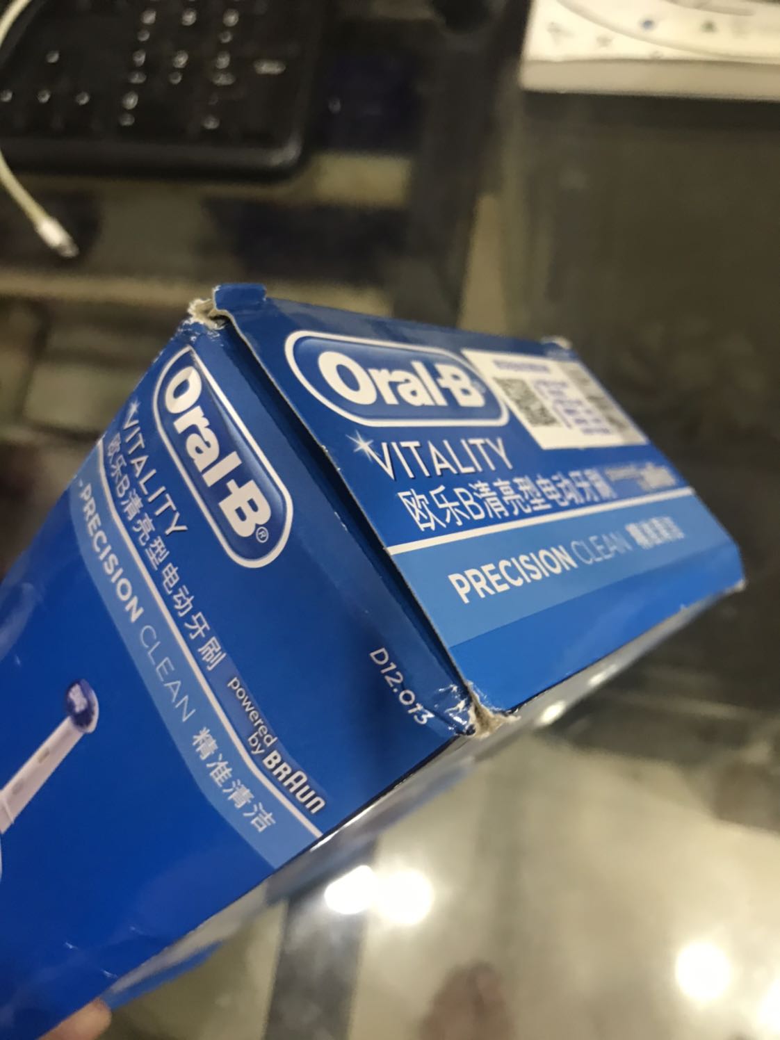 Thấy sp cũng giống hàng auth ở nhà nhưng vỏ chán đời quá, móp méo cũ như hàng tồn. Hàng chuyển từ Trung Quốc về.  Chưa thử chưa biết chất lượng sao nhưng vận chuyển kiểu này thấy không tin tưởng mua hàng quốc tế trên tiki nữa ;(