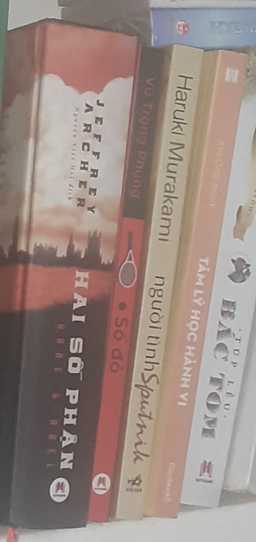 Nội dung mình thấy rất hợp gu và văn phong thì khỏi bàn rồi vì nó cuốn lắm😩😩😩 tối khuya lôi ra đọc tới 3h sáng mới chịu nghỉ😌