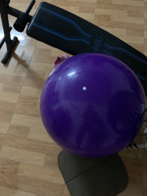 Bóng cứng tuy nhiên size 65 hơi nhỏ Bóng cứng tuy nhiên size 65 hơi nhỏ