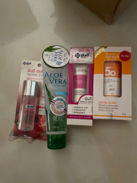 Giao hàng nhanh . Mới  nhận chưa dùng nên chưa có đánh giá  , cảm ơn món quà tặng của shop