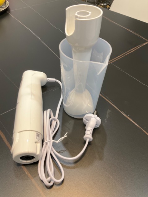 Sản phẩm không hữu dụng, chỉ mới khui hàng để xem mà yêu cầu đổi trả cũng không được.