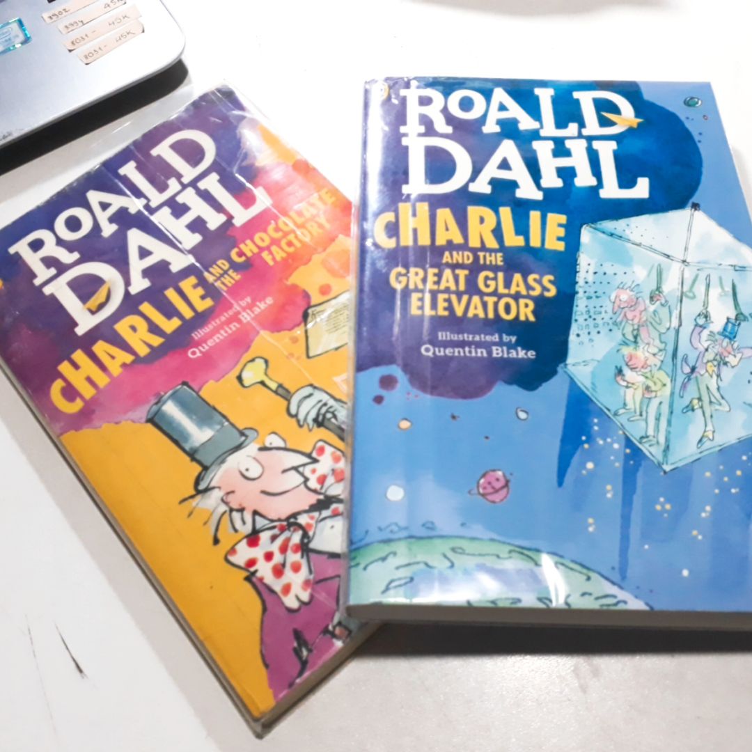 Sách được giao nhanh, đóng gói kĩ càng và chỉnh chu. Nội dung sách cuốn hút, thú vị và phù hợp với lứa tuổi thiếu niên. Sách còn có tranh minh họa siêu dễ thương.