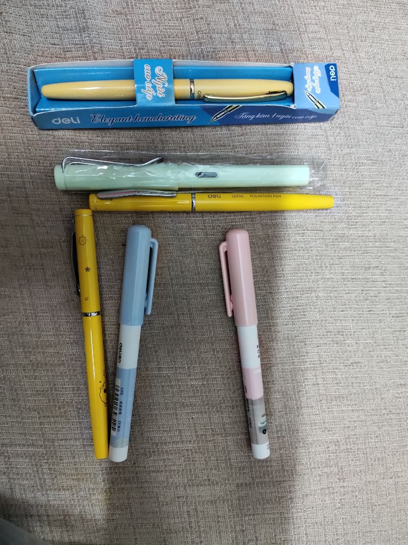 Bút đẹp, dễ hút mực, ngòi đẹp Bút đẹp, dễ hút mực, ngòi đẹp