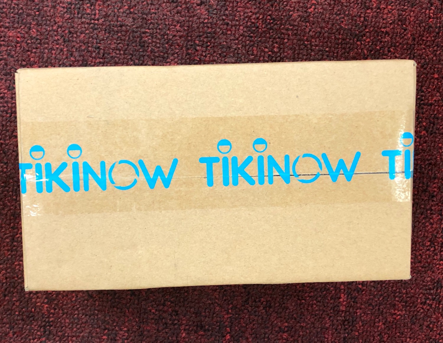 Tiki vẫn đóng gói kỹ lưỡng như thường lệ. Cấp hóa đơn điện tử ngay sau khi đặt hàng. Giá vận chuyển khá tốt mà lại khá nhanh. Tóm lại mình đánh giá dịch vụ Tiki là cao so với mấy đối thủ còn lại.
Phin cà phê khá đẹp. Tuy nhiên gọi là tráng men nhưng cảm giác sao giống sơn quá (?), nhờ nhà cung cấp xác nhận dùm.
Mình sẽ cập nhật sau khi sử dụng 1 thời gian sử dụng.
Cám ơn Tiki.