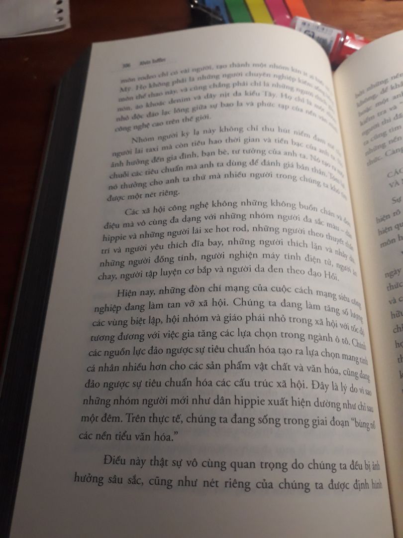 sách rất là đẹp nội dung thì mình chưa biết nhưng mình nghĩ là hay