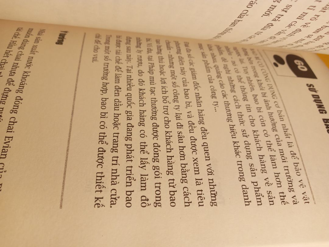 nếu ai đang cần tìm một cuốn tiếp thị hay và rất nhiều ví dụ, thực tế được áp dụng vào các công ty khác nhau, các ngành khác nhau, thì đây là cuốn sách hay. Cuốn sách như tác giả đã đề cập, không có nhiều lí thuyết mà chỉ tập trung vào các ví dụ thực tế đồng thời rút ra bài học cho bạn. sách in năm 2018