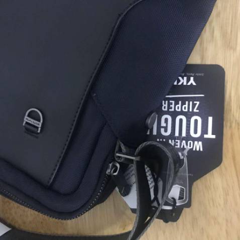 Shop giao hàng siêu nhanh, đóng gói đẹp. Sản phẩm đẹp, chất lượng ok lắm. Sẽ tiếp tục ủng hộ shop 😊