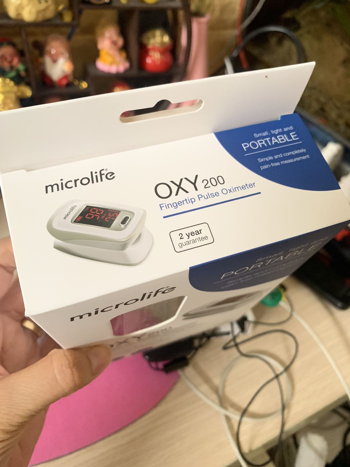 Hàng đúng sản phẩm mẫu mã , giá hơi cao nhưng đi kèm chất lượng , do cần gấp cho ngthan mình có nhờ sự hỗ trợ bên vc của TIKI và được hỗ trợ nhiệt tình giao ngay , thật sự cám ơn tiki đã hỗ trợ giúp KH trong mùa dịch này ❤️❤️❤️