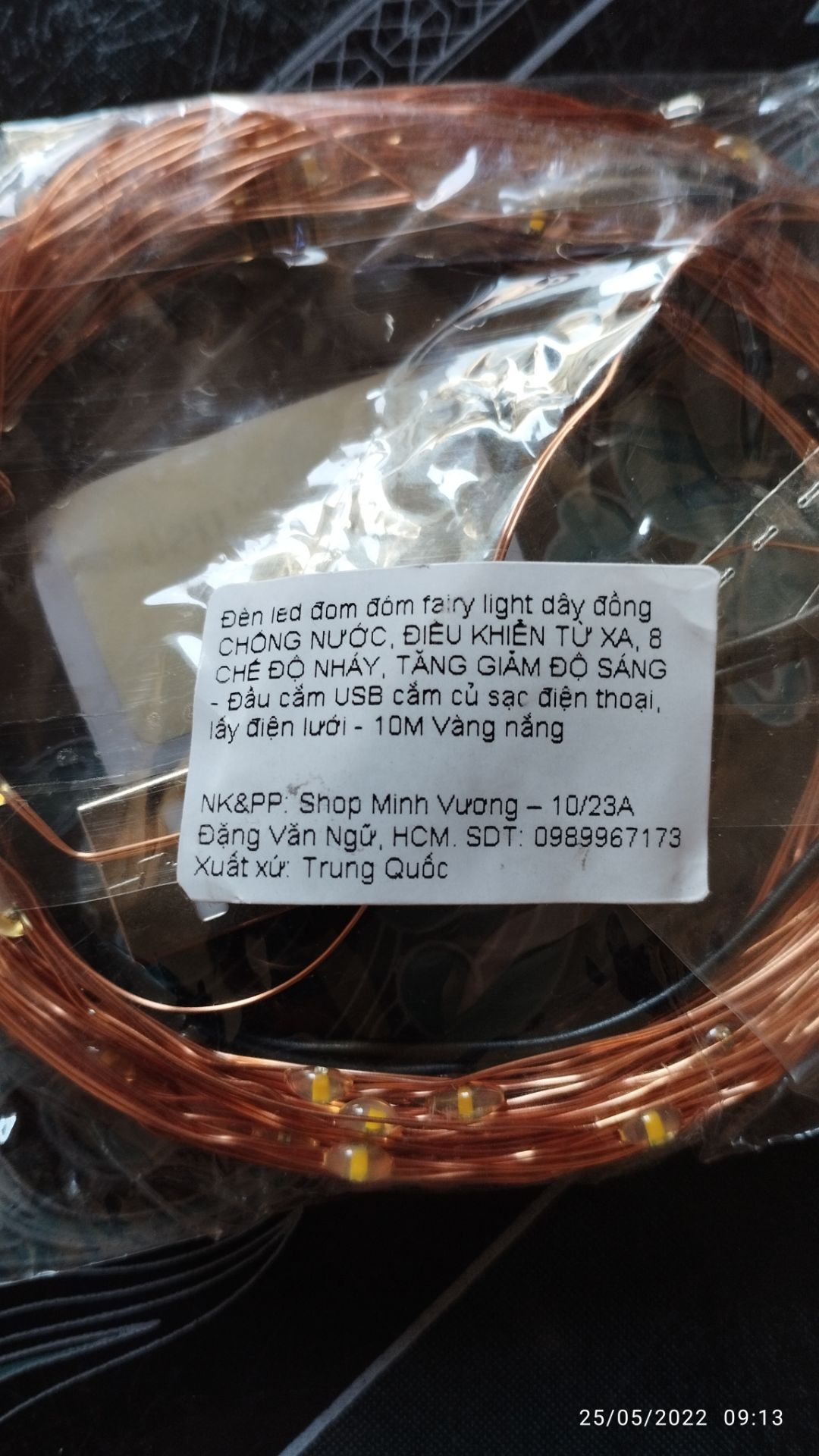 Shop làm ăn không uy tín nha. mua loại có điều khiển giao loại không có điều khiển. phản hồi đã mua lần trước có điều khiển thì bảo vậy anh lời rồi.