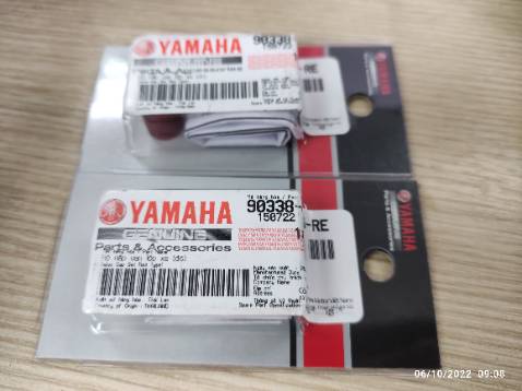 Hàng xịn xò ***. Đầy đủ mã vạch & Part Number luôn. Hộp đựng cũng xịn xò *** luôn. Mức độ gia công, hoàn thiện rất xịn. Cầm vào sướng hết cả tay. Mua lẻ 2 đôi mà shop bọc hàng kỹ lắm. Đánh giá 5* hơi ít, 10* mới chuẩn. Chất như nc cất