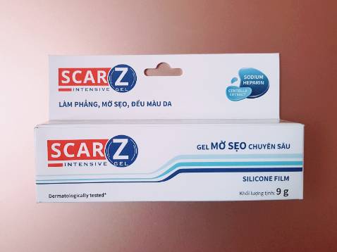 Hướng dẫn sử dụng bằng tiếng Việt, rõ ràng, dễ hiểu. Đóng gói cẩn thận, giao hàng nhanh, hình thức đẹp, hạn sử dụng còn dài. Mới dùng được vài ngày nên chưa rõ tác dụng cỡ nào. Tuy nhiên vẫn rất hài lòng với sản phẩm này. 😍