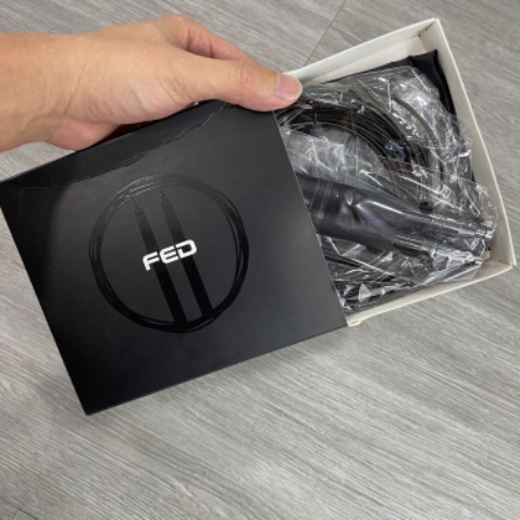 Bộ dây nhảy rất xịn, đượng tặng thêm 1 dây dự phòng. Đã dùng được 1 thời gian rồi rất thích và sướng nhé cả nhà. Đặc biệt thích nhất là shop hỗ trợ tặng shop 5 sao mong rằng nhiều người thấy sẽ ủng hộ chop