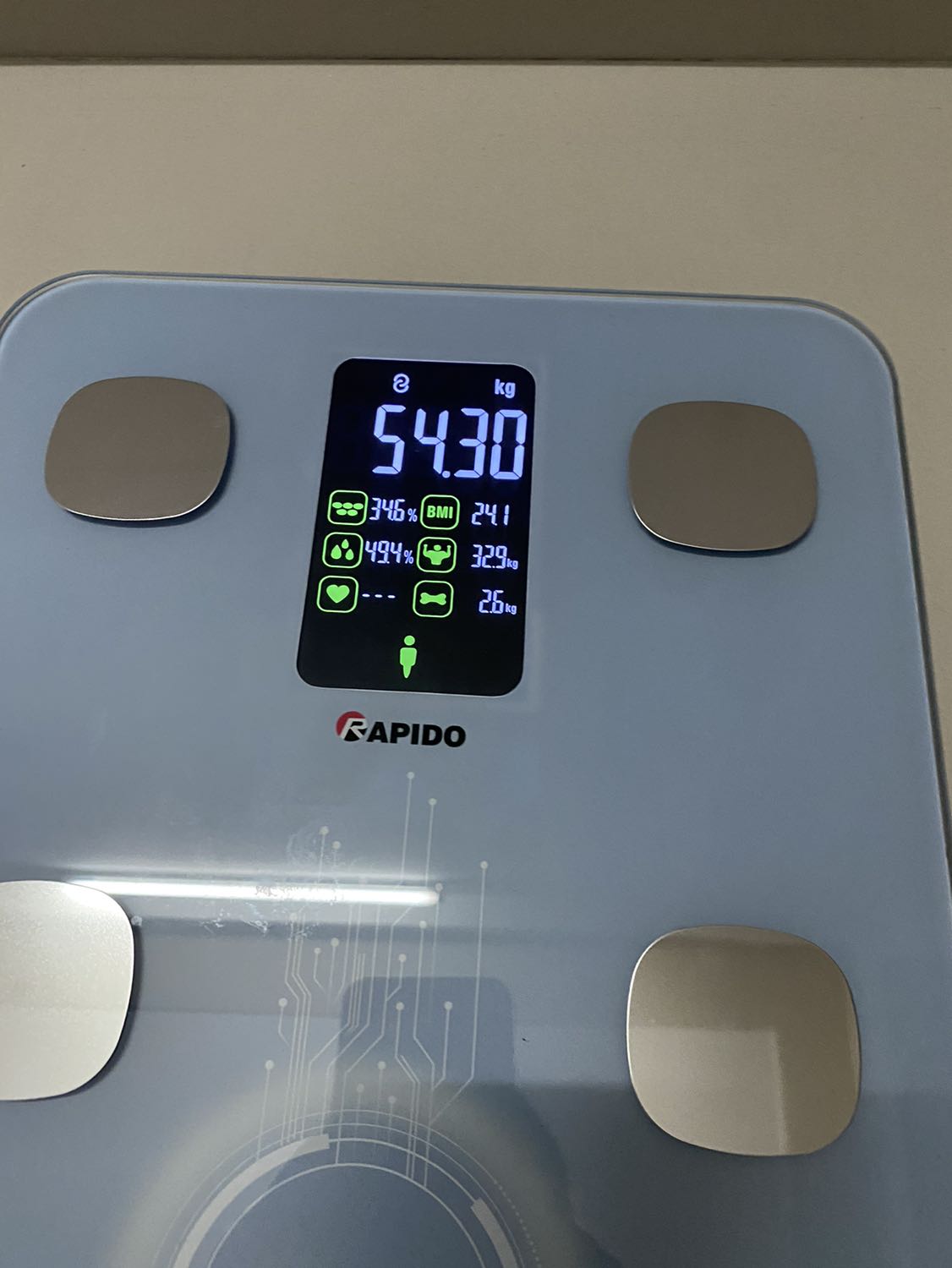 Cài đặt phần mềm fitdays xong  các dữ liệu được ghi lại hết trên phần mềm , dễ theo dõi . Đáng mua