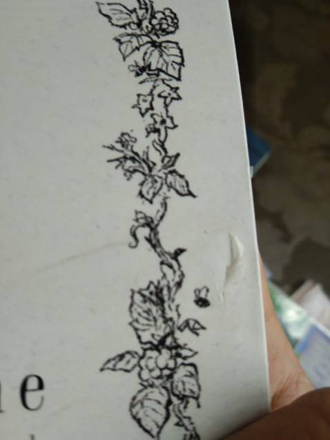 Chuẩn bị hàng và giao nhanh,nội dung rất dễ thương và đáng yêu. Có một nhược điểm của tiki là sách hơi bẩn, rách bìa,trông xót kinh khủng ấy:").