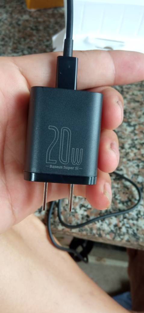 Bộ sạc đẹp cao cấp, vào pin nhanh , hàng chính hãng baseus có khác, dùng khác biết thật, chất lượng phù hợp vs giá tiền, lần sau lại ủng hộ shop nhé