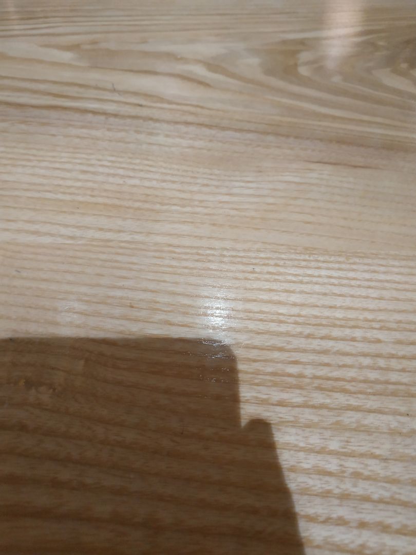 giao hàng nhanh, sp đẹp, chắc chắn. keo bám khá là chắc