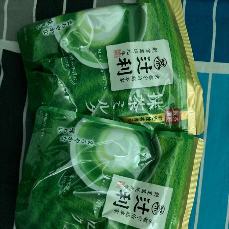 Giao hàng nhanh, đóng gói cẩn thận. Bột uống ngon và thơm, ko bị ngọt.