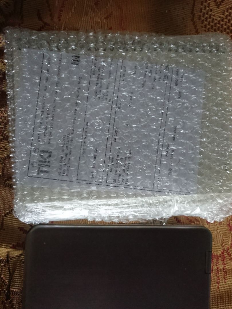 giao hàng nhanh, đúng sản phẩm, đóng gói kĩ. Klong thì chắc hẳn mn cũng đã biết chất kượng của e nó rồi. Nói chung ổn áp 😍