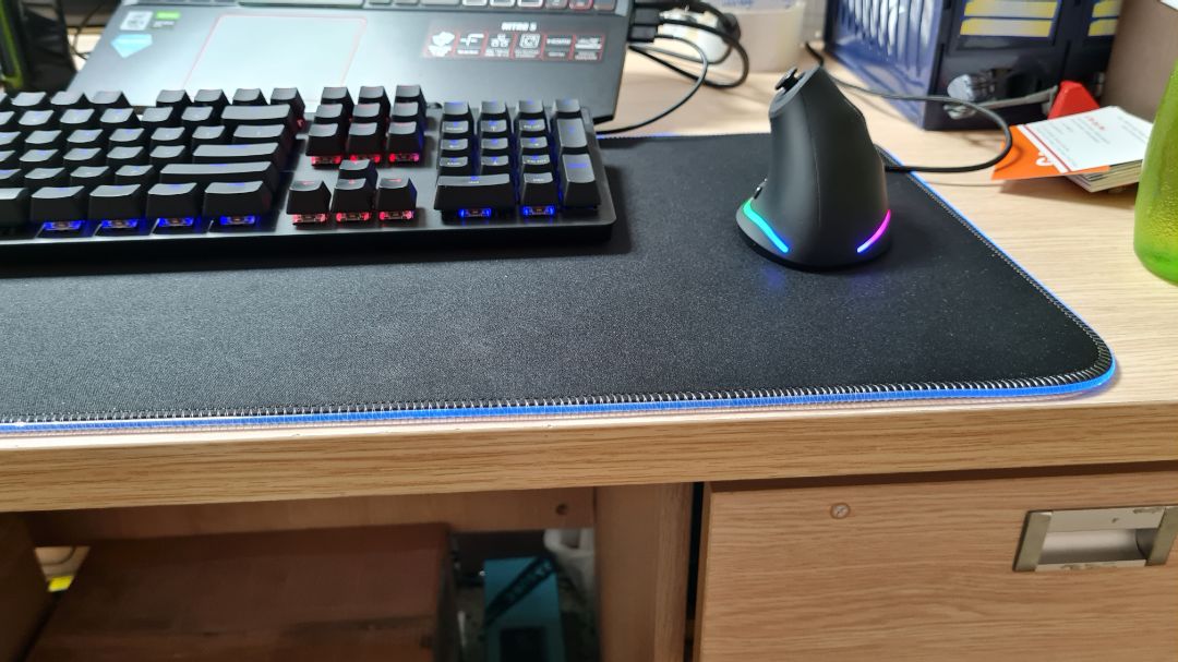 sản phẩm đẹp, xài 5 ngày vẫn cảm thấy đẹp lung linh trong tầm giá