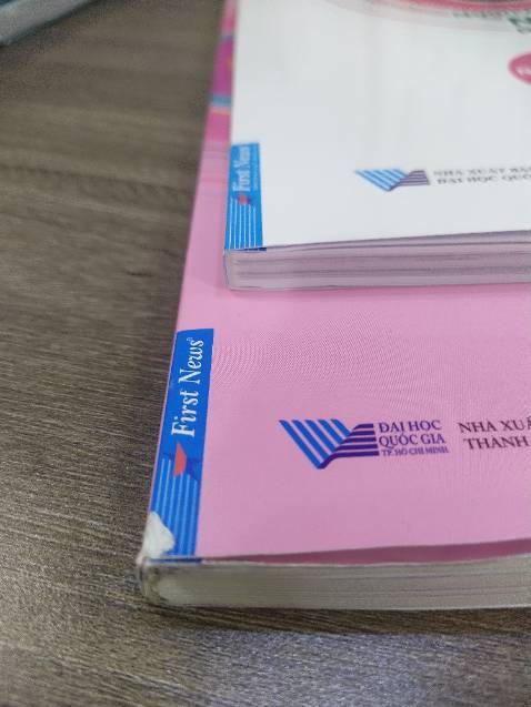 Chất lượng sách ko đảm bảo như mới. Nhận 2 quyển thì 1 quyển bị cũ giống sách đc trưng bày xong đem bán.