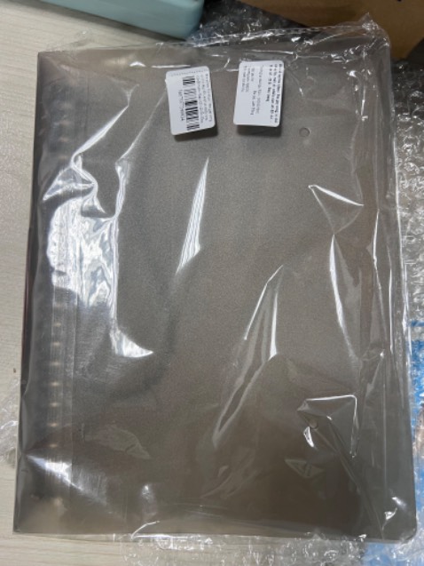 Cũng oki . Mà do ban đầu ko đọc kỹ content hình ảnh thực tế tưởng có kèm giấy .