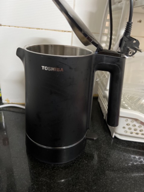 Thiết kế đẹp và sang trọng, đun nước nhanh sôi