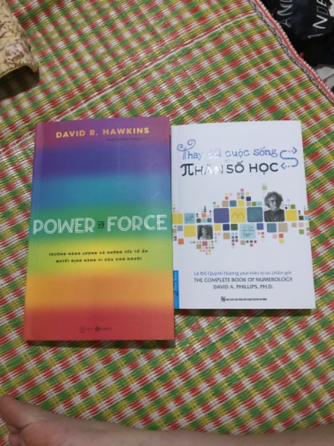 Không nghĩ là giao hàng nhanh đến vậy. 11h30 đặt, 13h30 nhận được sách. Chất lượng sách oke ạ.