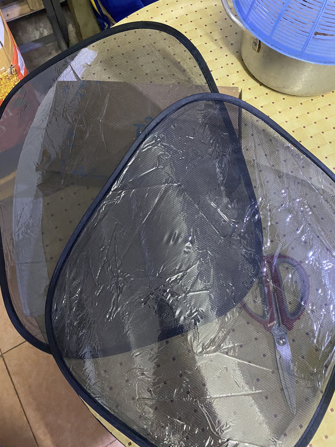 Rất ko hài lòng
Mua 1 set 4 tấm, nhưng chỉ giao 2 tấm
Không đúng bài rao, Tiki và shop phải xử lý triệt để vấn đề ko minh bạch này