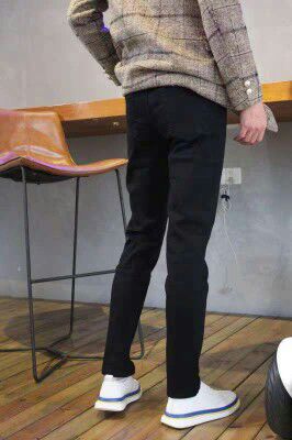 Quần đẹp, lên form đứng dáng. Bạn gái khen đep. Sẽ ủng hộ shop szone thêm.